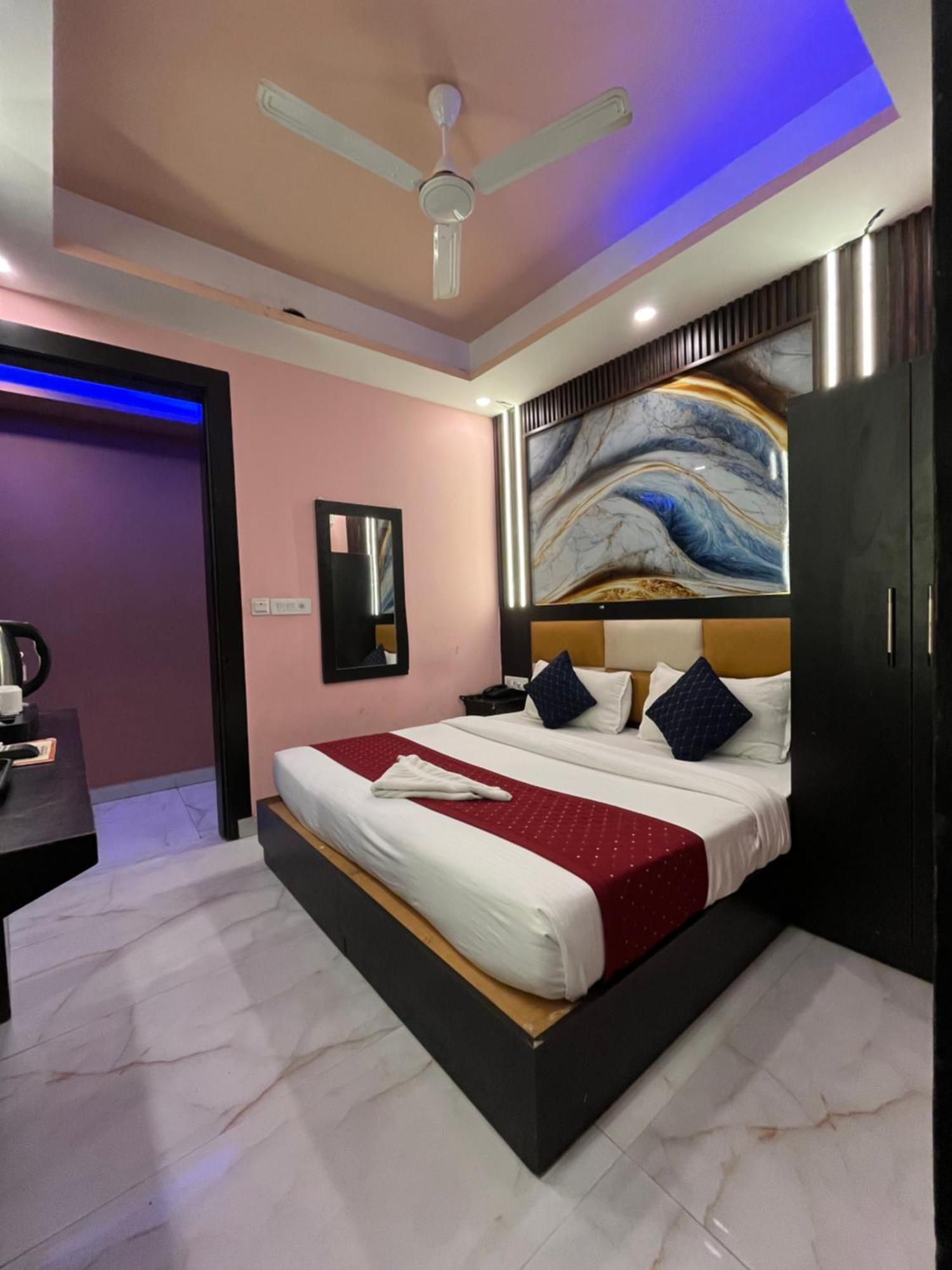 Jupiter Plaza Delhi Airport Hotel New Delhi Ngoại thất bức ảnh